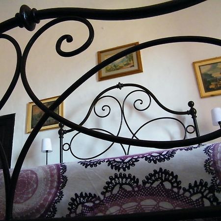 B&B Il Glicine Montefollonico ห้อง รูปภาพ