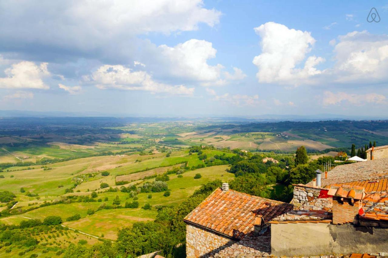 B&B Il Glicine Montefollonico ภายนอก รูปภาพ